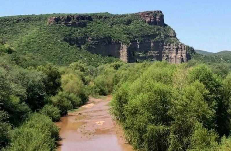 Semarnat inicia muestreo de metales en el río Sonora tras derrame de desechos de Grupo México en 2014