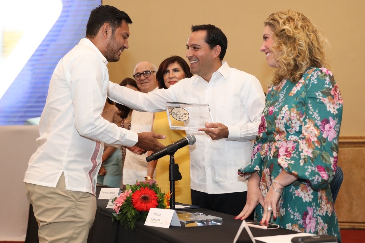 Yucatecos son reconocidos por su labor social, académica y ambiental