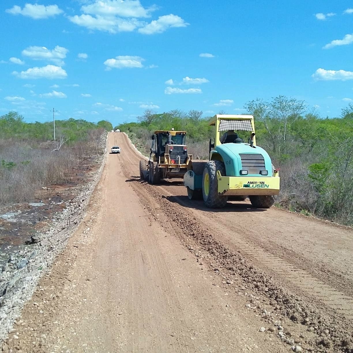 Invierte SCT Yucatán 27 mdp en rehabilitar camino Huhí-Sotuta