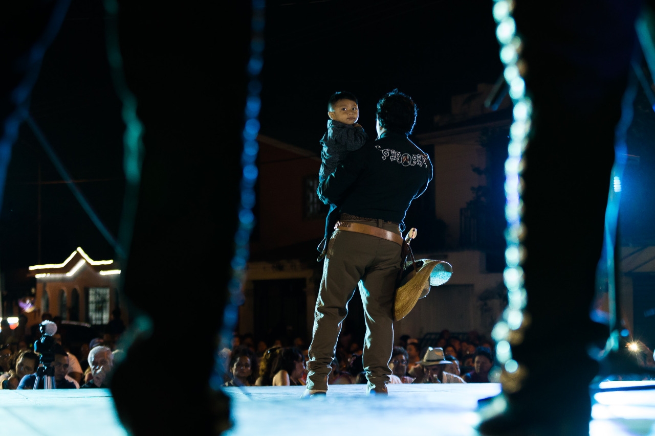 Músicos en Mérida realizan serenata en homenaje a Pedro Infante