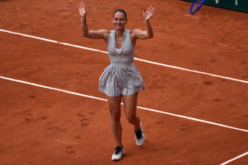 Kostyuk sorprende a la cuatro veces campeona, Iga Swiatek, en un gran día para Ucrania en Francia