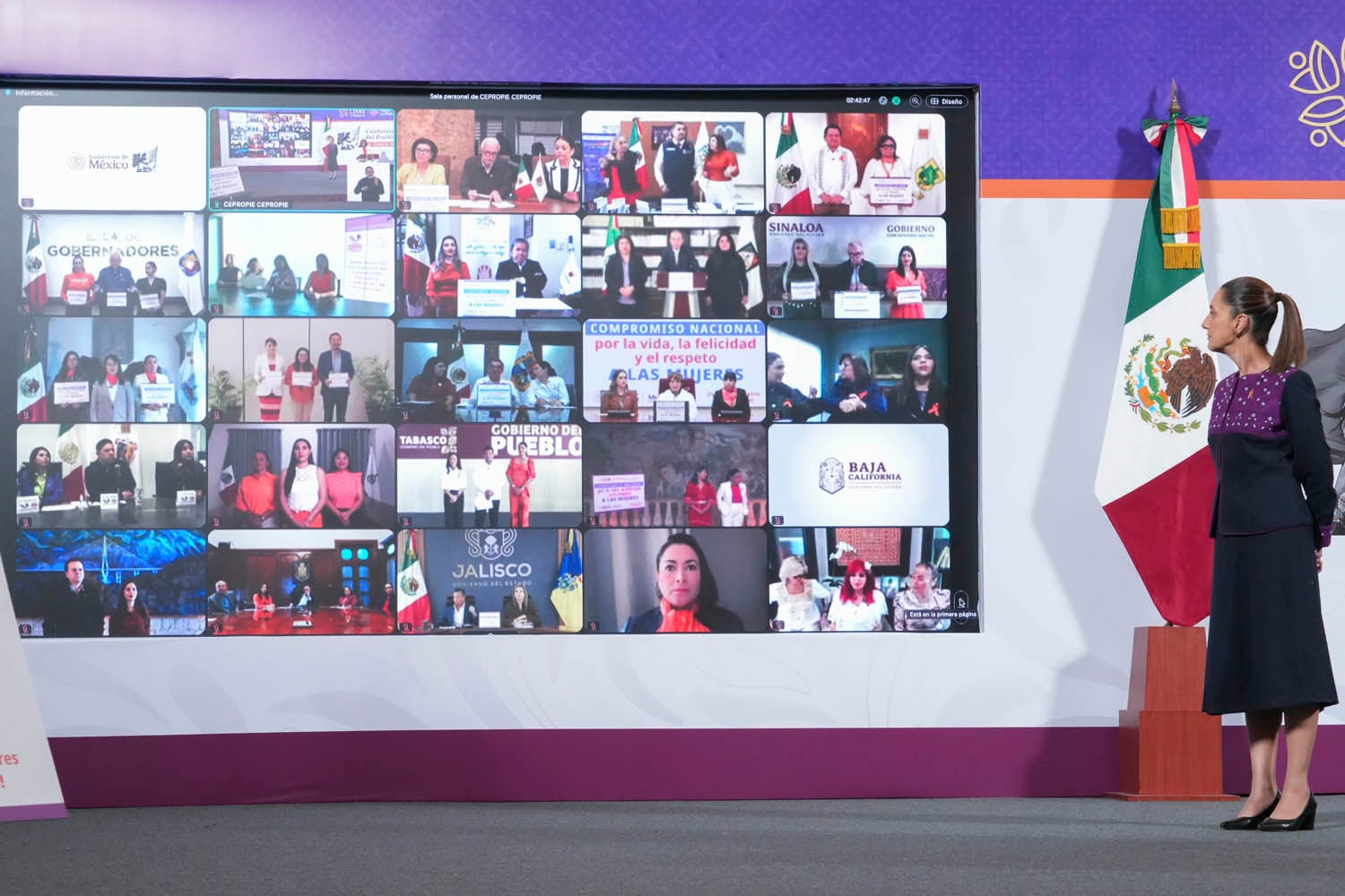 Gobierno de Campeche y ayuntamiento de Dzitbalché realizan actividades en el marco del 25N