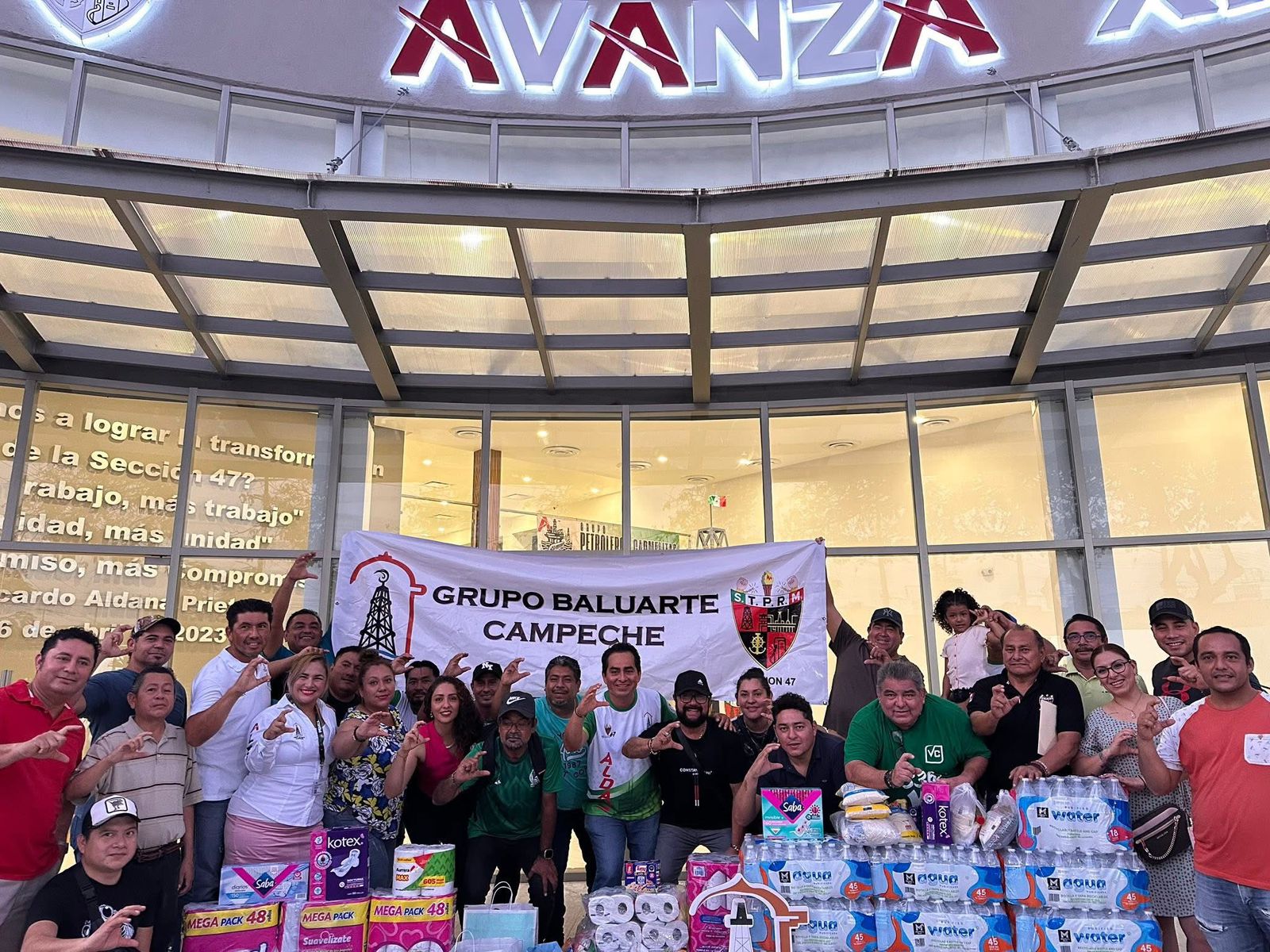 Envían de Carmen 14 toneladas de ayuda a damnificados de Veracruz