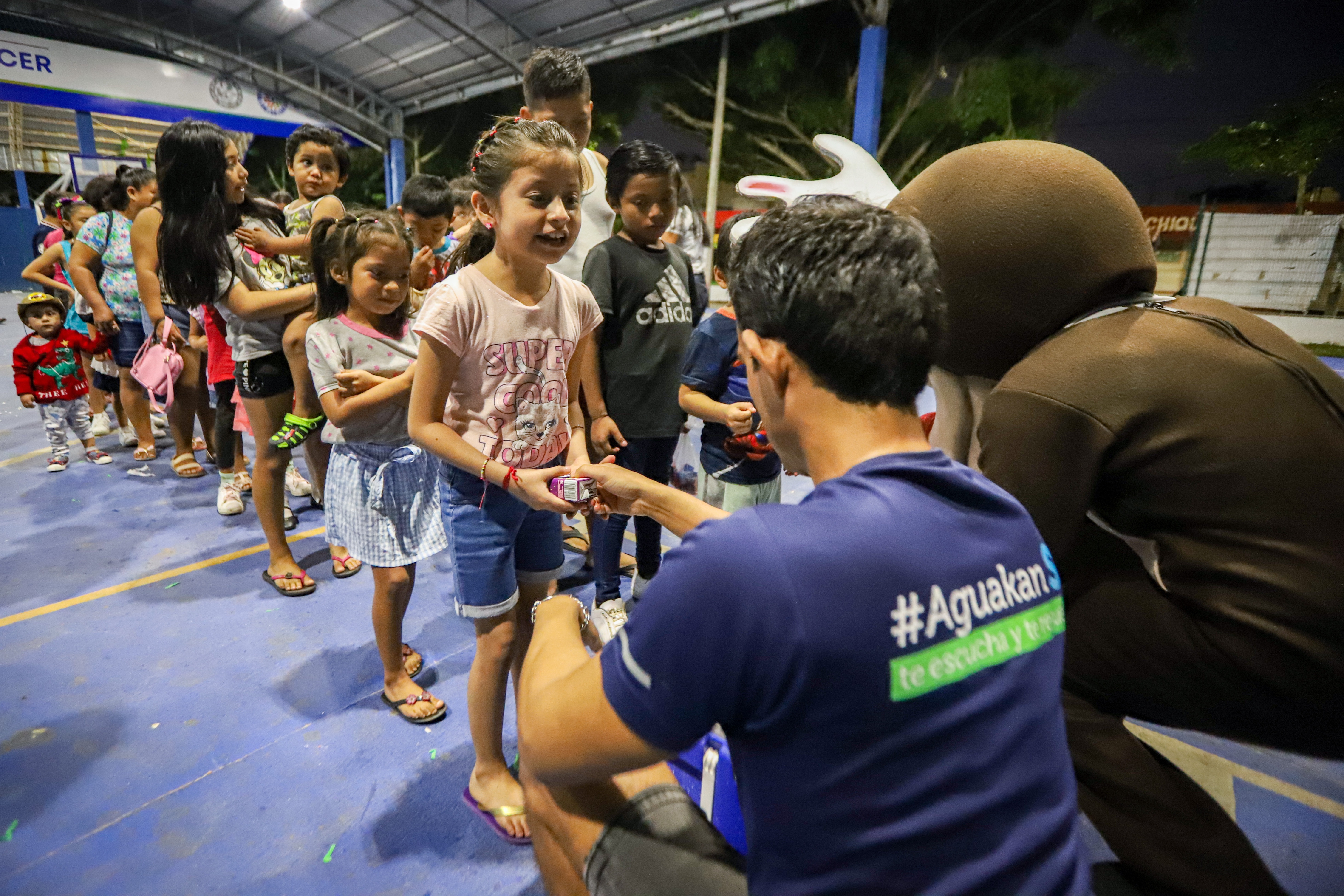 Aguakan invita a la Gran Feria Navideña Familiar 2025 para fomentar la unión familiar en Cancún