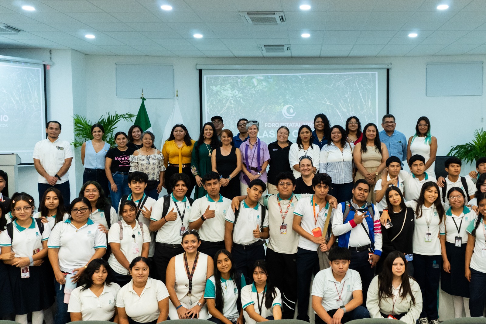 Aguakan reafirma su compromiso con la sostenibilidad y economía circular en Foro Estatal ''Olas de Cambio 2026''