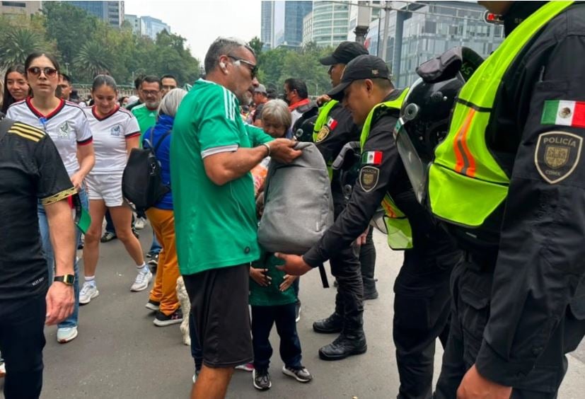 Se han destruido más de mil latas y 18 botellas de bebidas alcohólicas en calles de CDMX previo al México-Inglaterra
