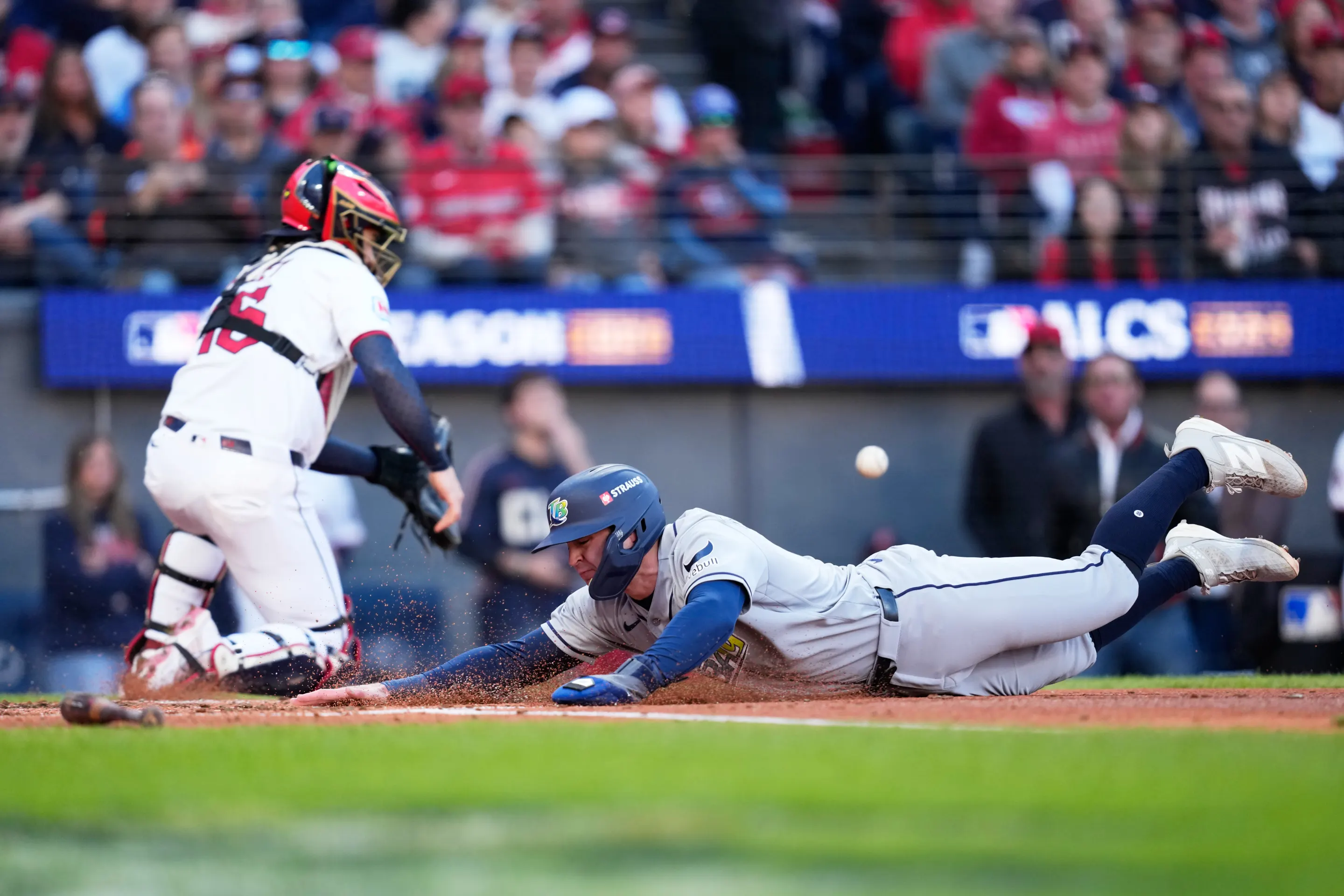 Rasmussen brilla y los Rays están a un triunfo de la Serie Mundial