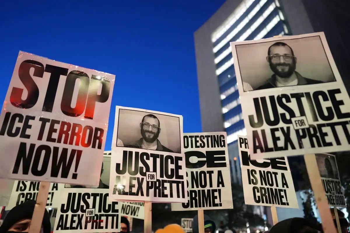 Suspenden a los dos agentes implicados en muerte de Alex Pretti en Minneapolis