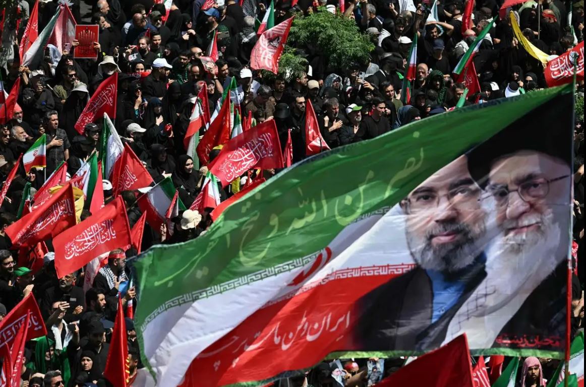 Mojtaba Jamenei asegura que venganza contra EU e Israel por el asesinato de su padre ''es inevitable''