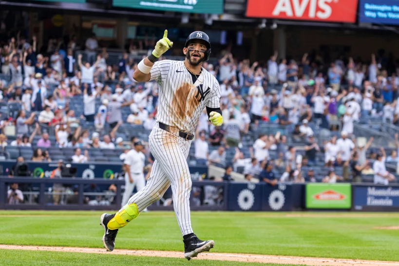 Los Yanquis aplastan a los Medias Rojas y ganan la serie de temporada