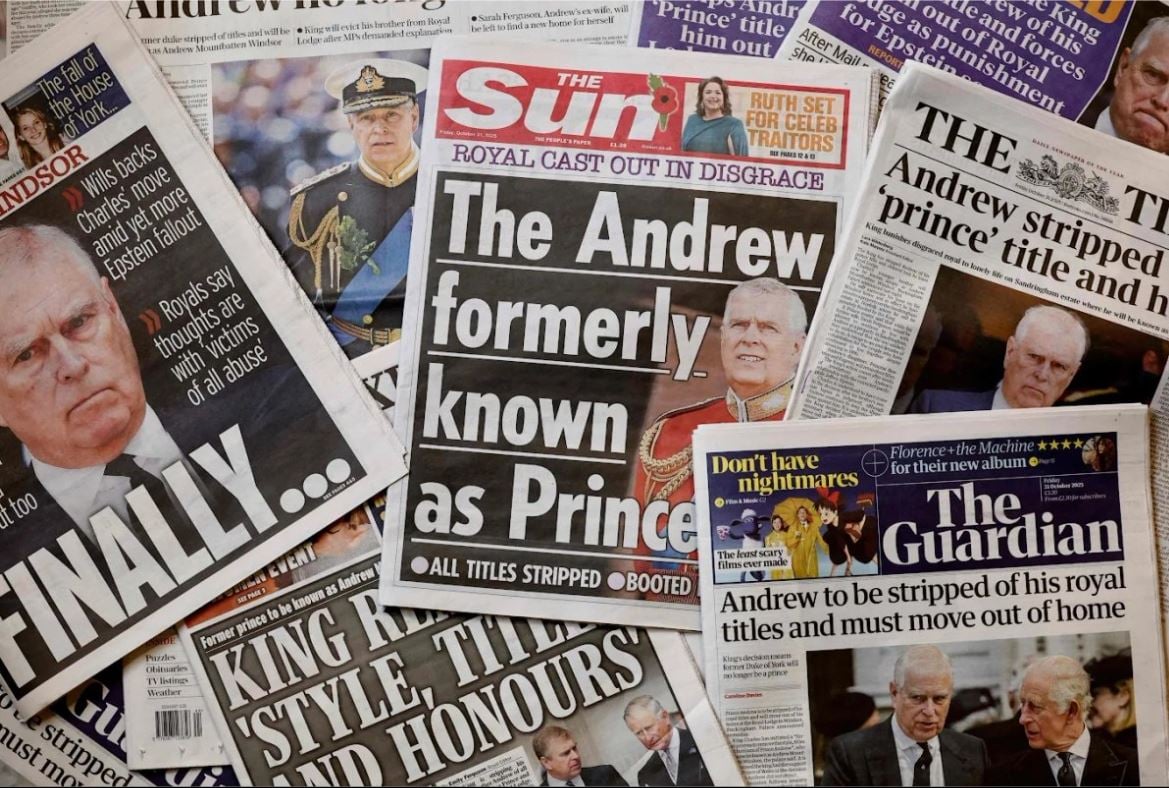 Exigen que el príncipe Andrés revele la verdad sobre Epstein tras perder sus títulos