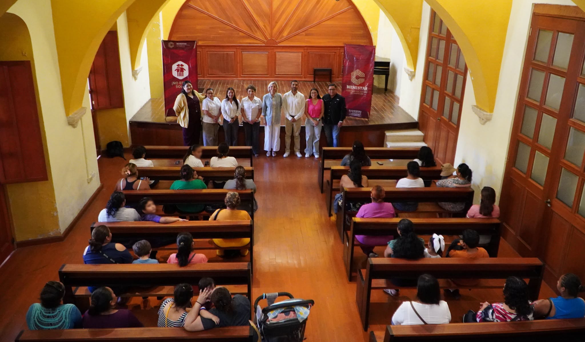 Dan apoyos del programa ¡No Estás Sola! en Campeche