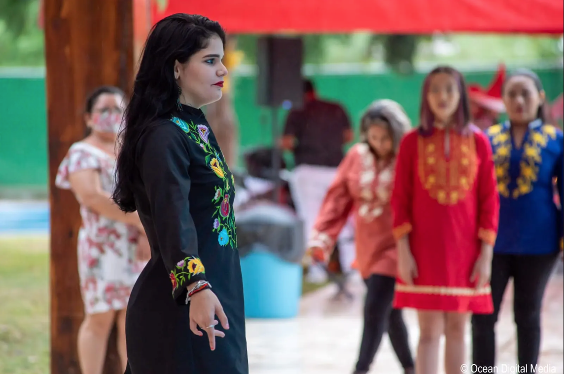 Colectivo de Yucatán promueve vestimentas que fusionan la cultura local con la libanesa