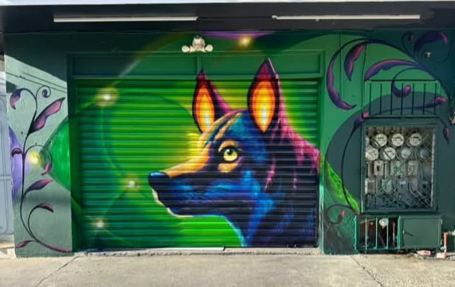 Con murales, renuevan la imagen urbana de Tulum