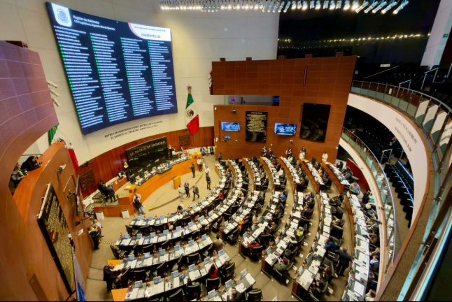 Senado aprueba con mayoría calificada reforma sobre doble nacionalidad de candidatos
