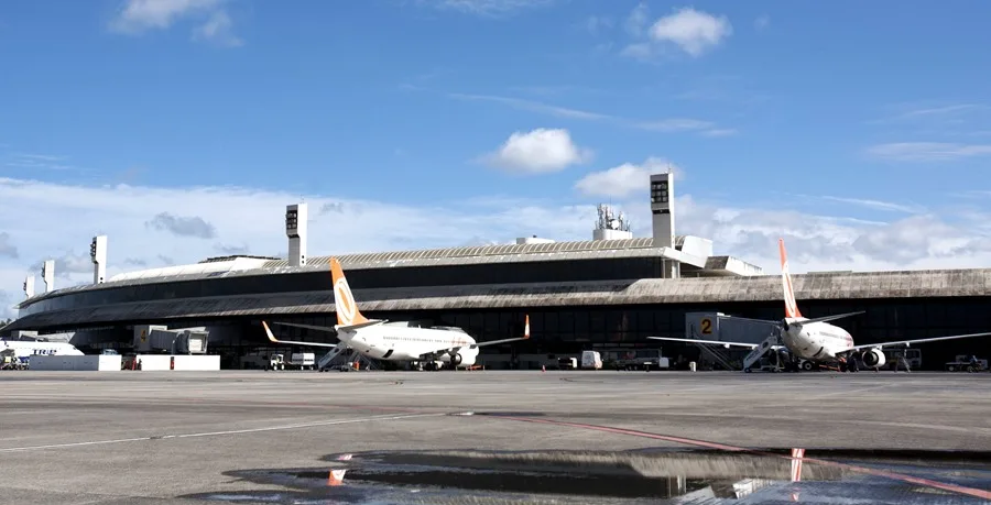 Empresa brasileña Motiva le vende sus 20 aeropuertos a la mexicana ASUR