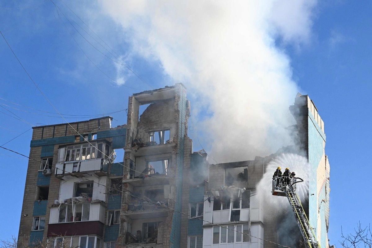 Rusia mata a 25 ucranianos en ataque masivo con drones a ciudad de Ternópil