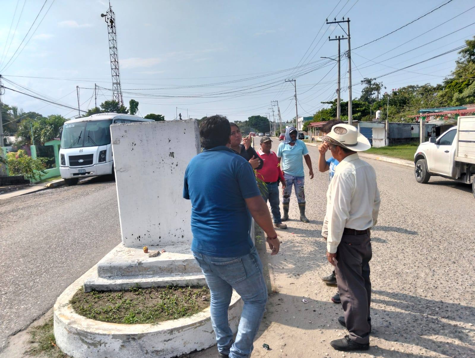 Accidente deja sin servicio de internet a miles en Atasta