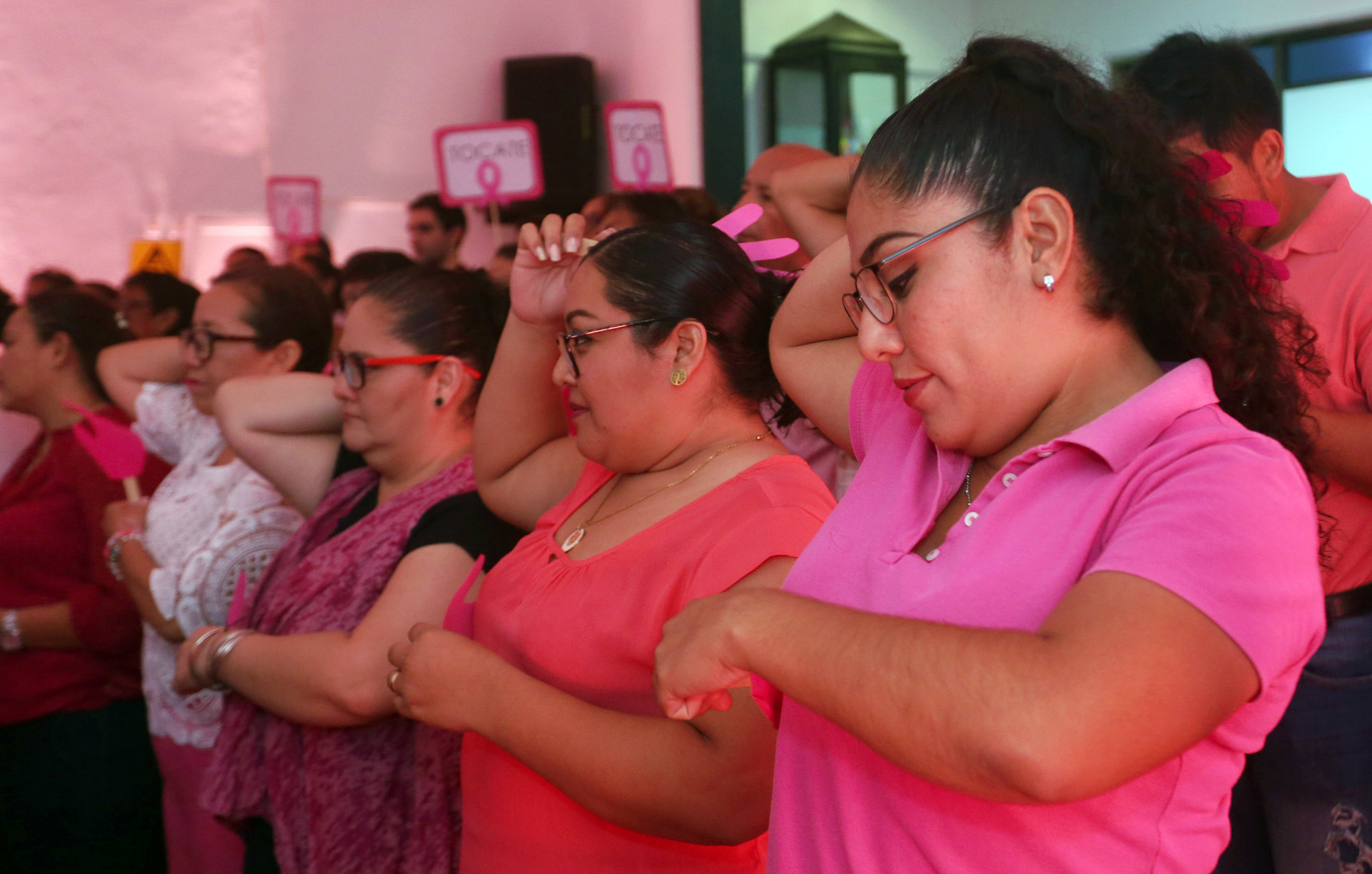 Yucatán promueve cultura de autoexploración ante cáncer de mama