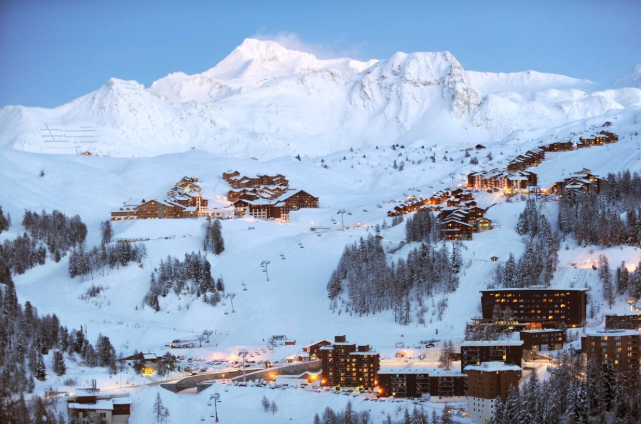 Tres muertos y varios heridos en distintas avalanchas de nieve en el norte de Italia