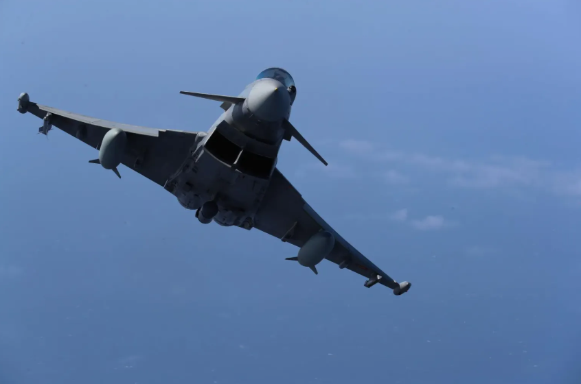 Dos cazabombarderos de Estados Unidos sobrevolaron el Golfo de Venezuela