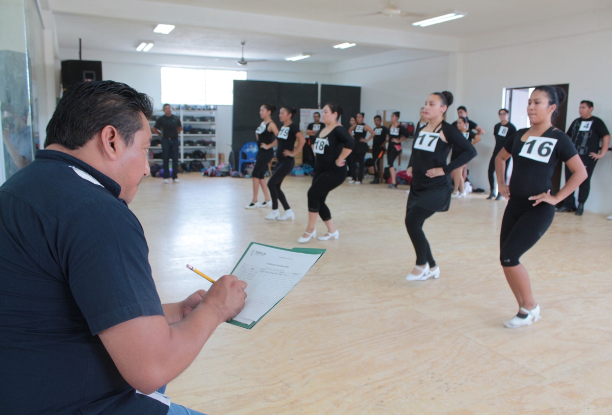 Se conforma el nuevo Ballet Folclórico Juvenil