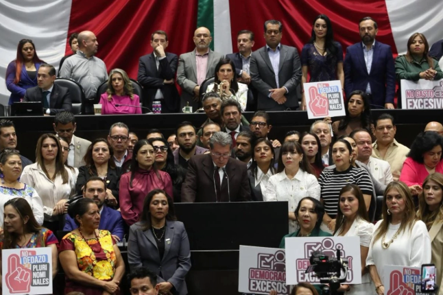 Plan B de la reforma electoral es una ''oferta generosa y amplia' para aliados: Morena en San Lázaro