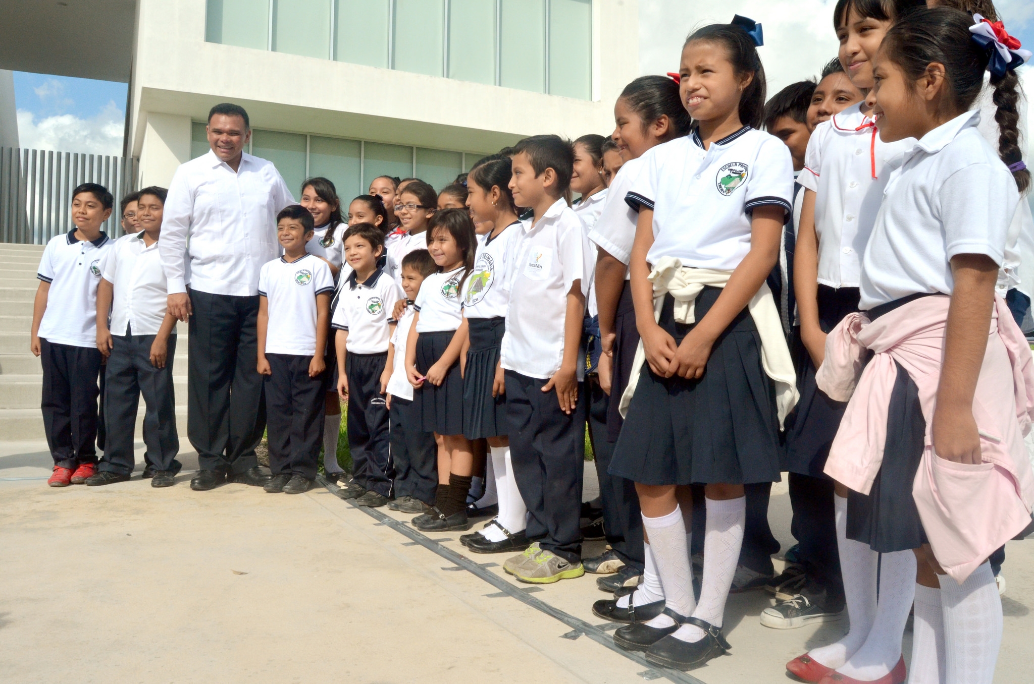 En respetuosa ceremonia