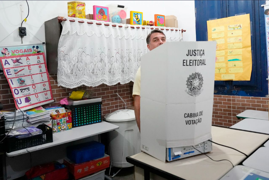 ''La derecha internacional sí quiere intervenir'' en México, Sheinbaum sobre denuncias de injerencia en elecciones de Brasil