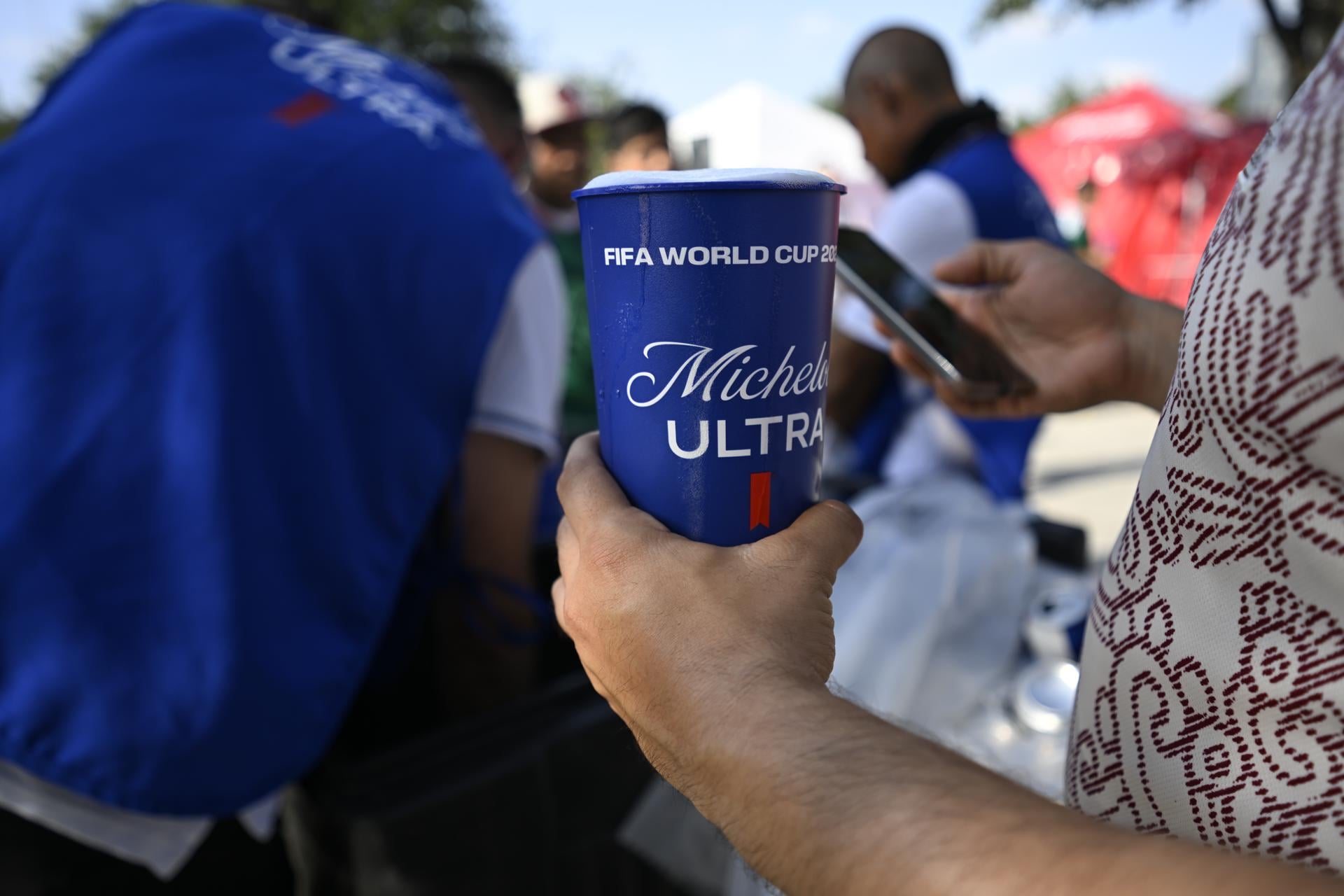 Dos de cada 10 preparatorianos consumen alcohol mezclado en México