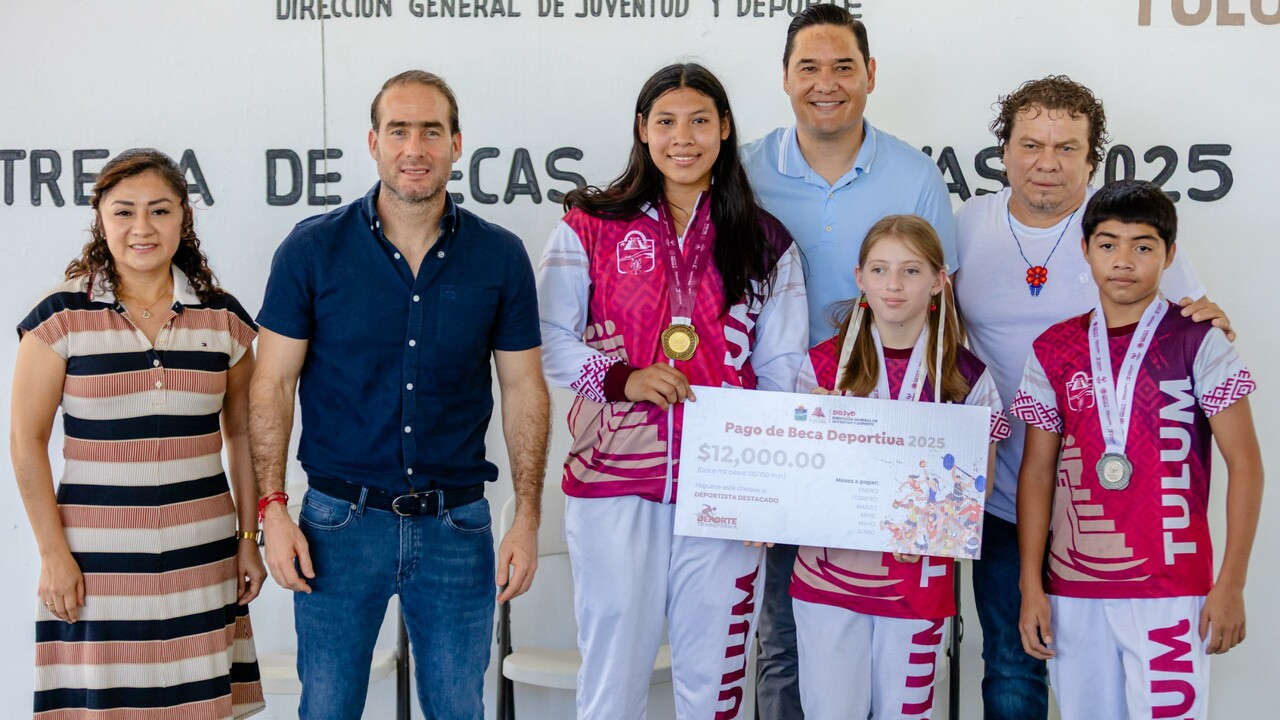 Reciben becas 25 atletas de Tulum