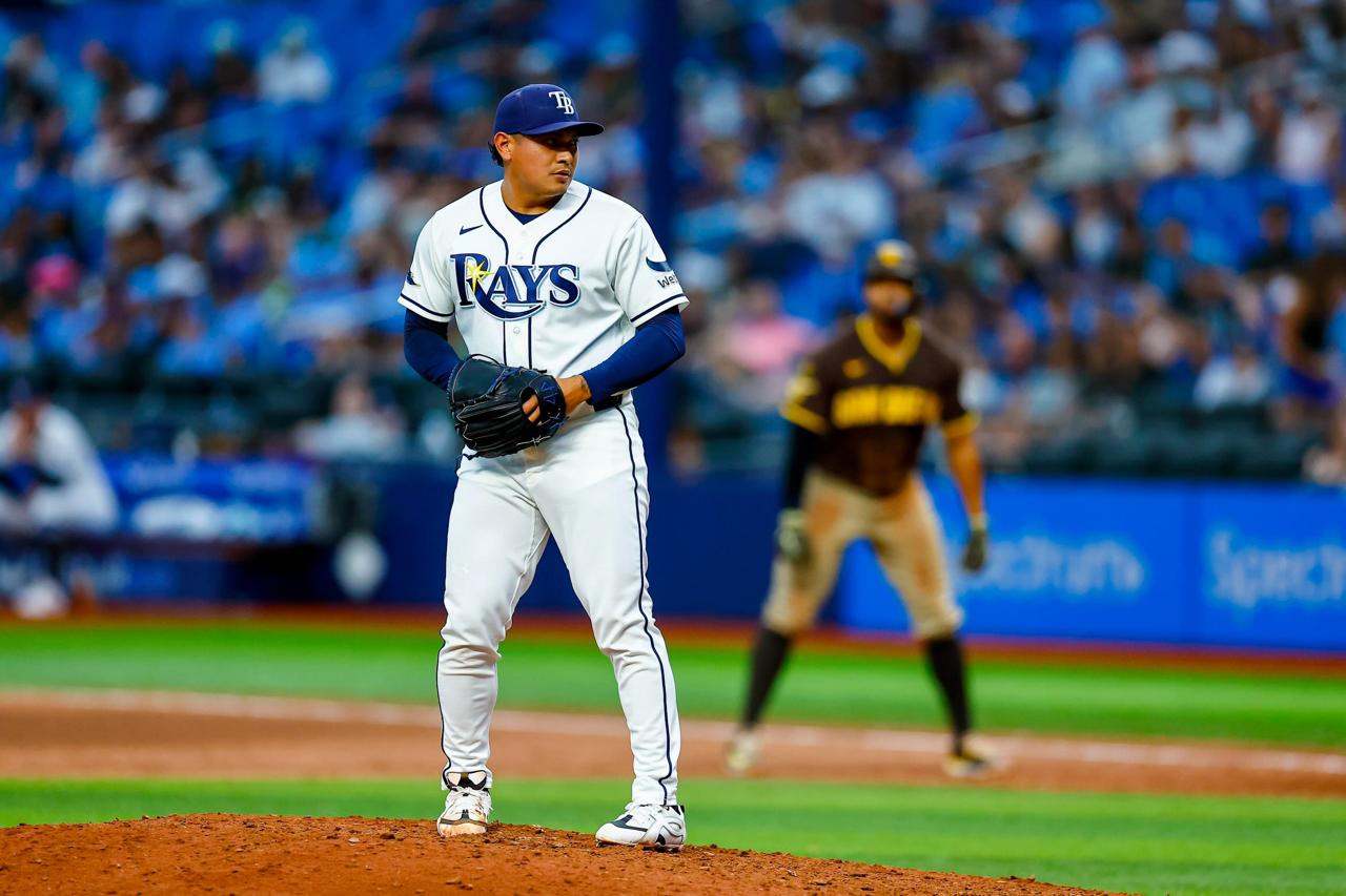 Otro buen relevo de Manuel Rodríguez en un vibrante triunfo de Tampa Bay