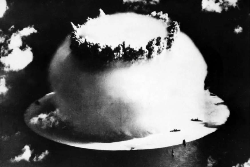 ''Nos envenenaron'': el impacto letal de las pruebas nucleares