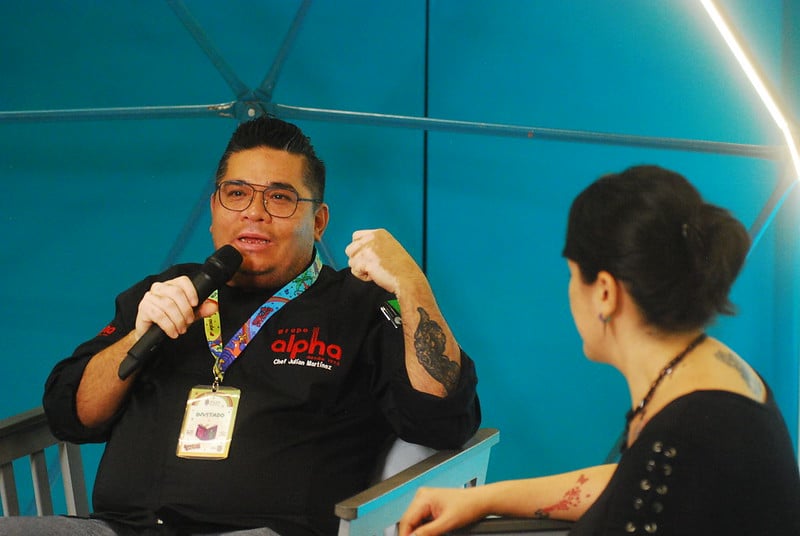 Filey 2026: Julián Martínez presenta ‘Café, arte y cultura’ en el stand de ‘La Jornada Maya’