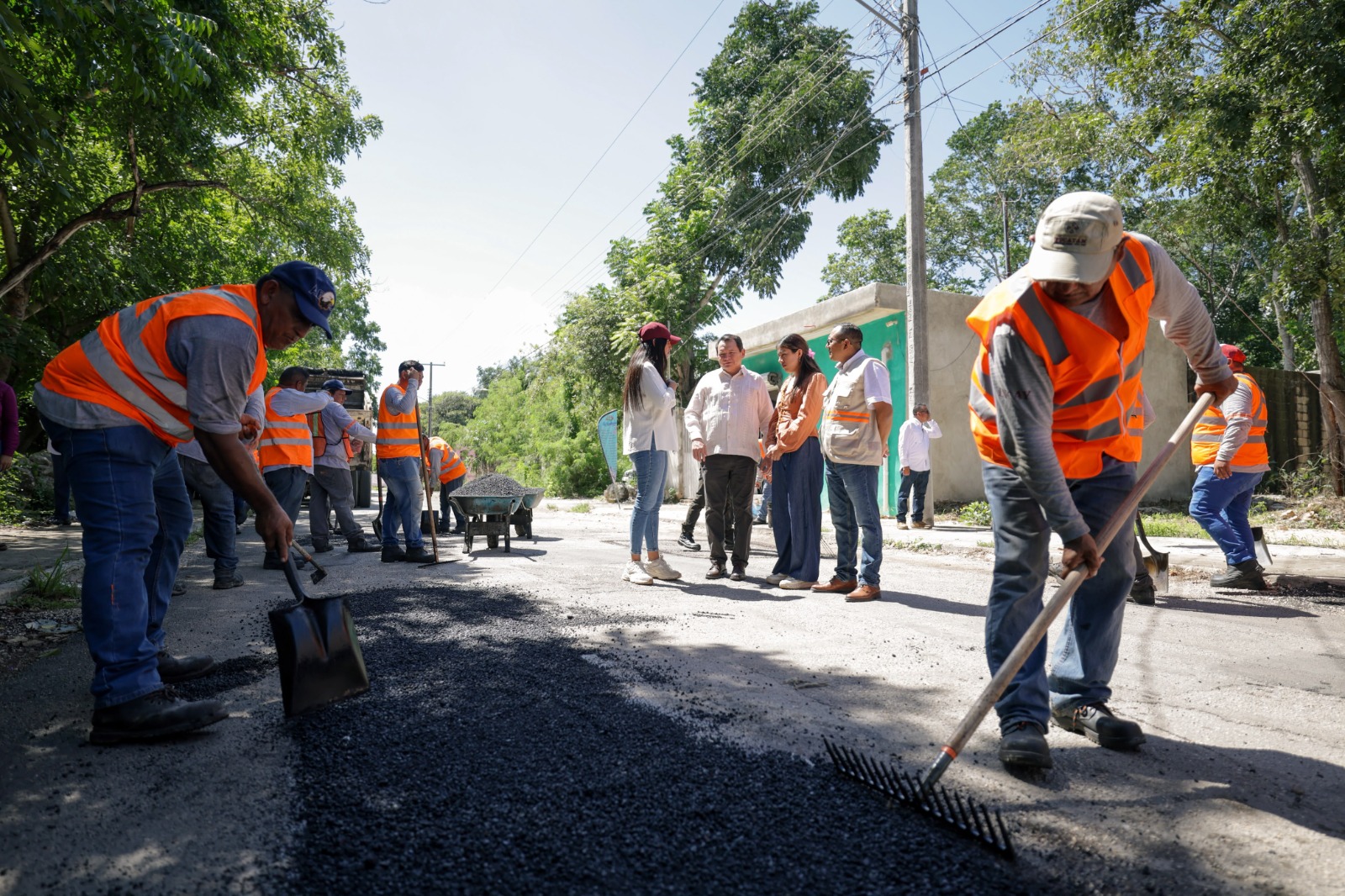 Joaquín Díaz Mena entrega obras en el sur de Mérida: 1.3 millones de pesos para más de 2 mil vecinos