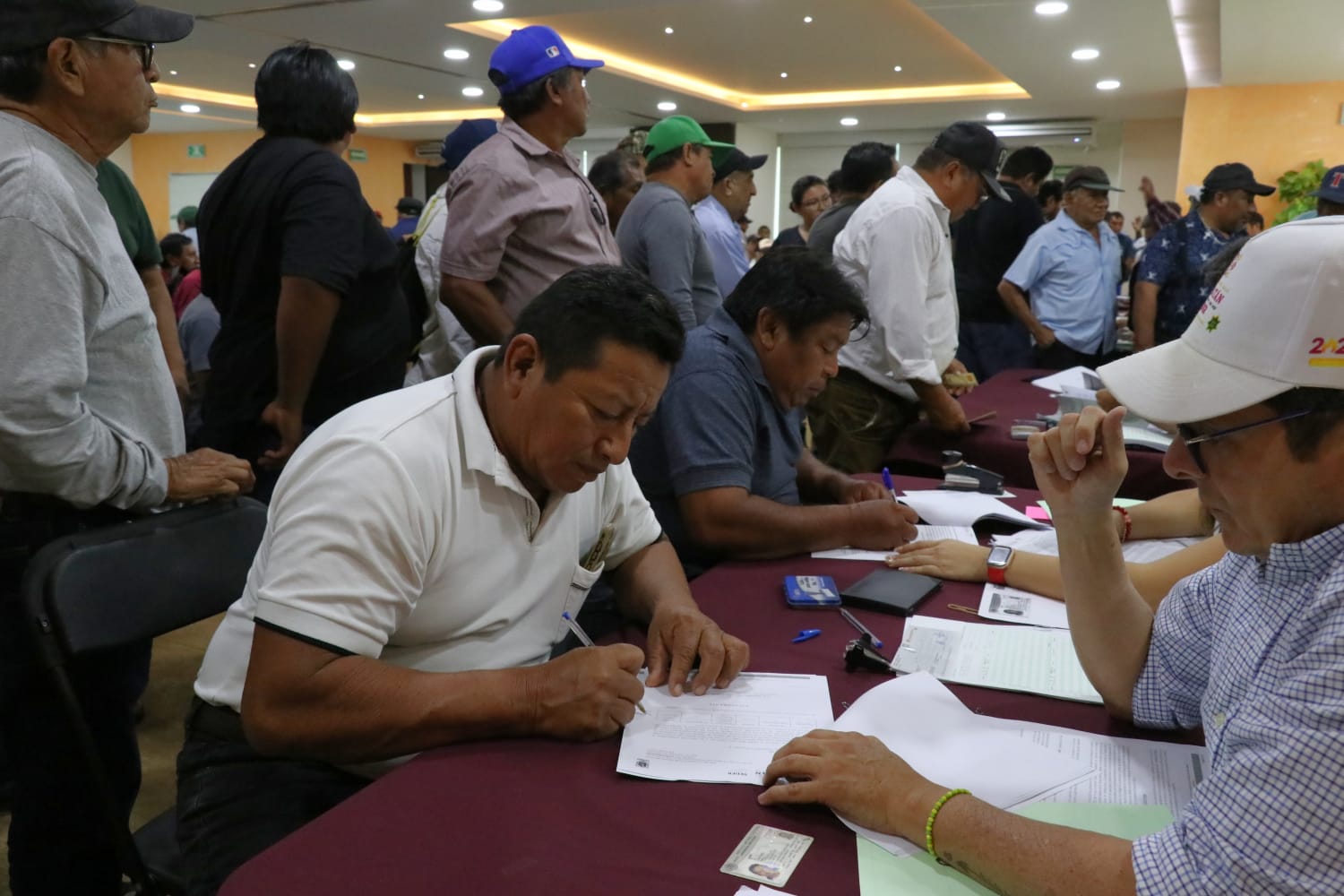 Caminos Renacimiento rehabilitará 98 kilómetros rurales en 15 municipios en Yucatán