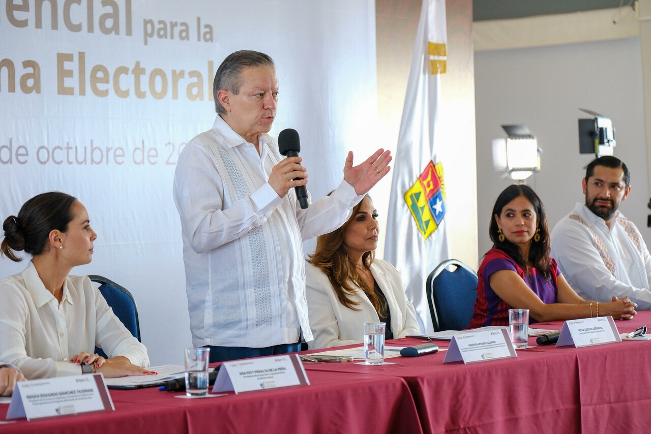 Realizan en Cancún audiencia para la reforma electoral