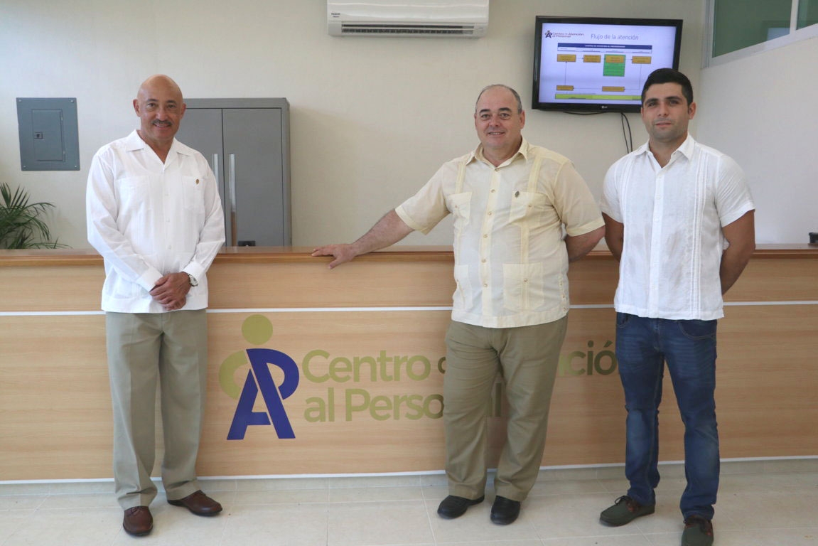 Tercer Centro de Atención al Personal