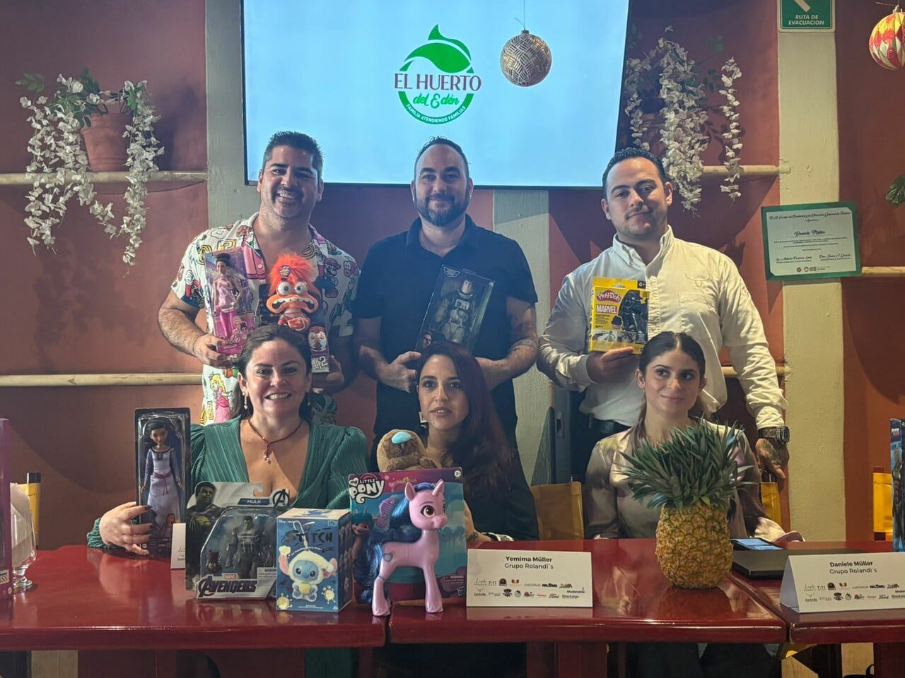 Anuncian en Cancún caravana para regalar juguetes