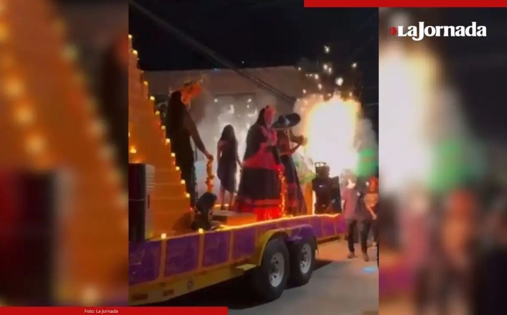 Explosión en desfile de Día de Muertos en Morelos deja 10 heridos