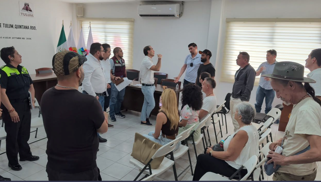 Ciudadanos y autoridades de Tulum discuten soluciones a problemas sociales