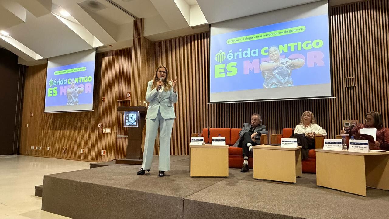 Cecilia Patrón expone ante comunidad universitaria las fortalezas de gobernar con participación ciudadana
