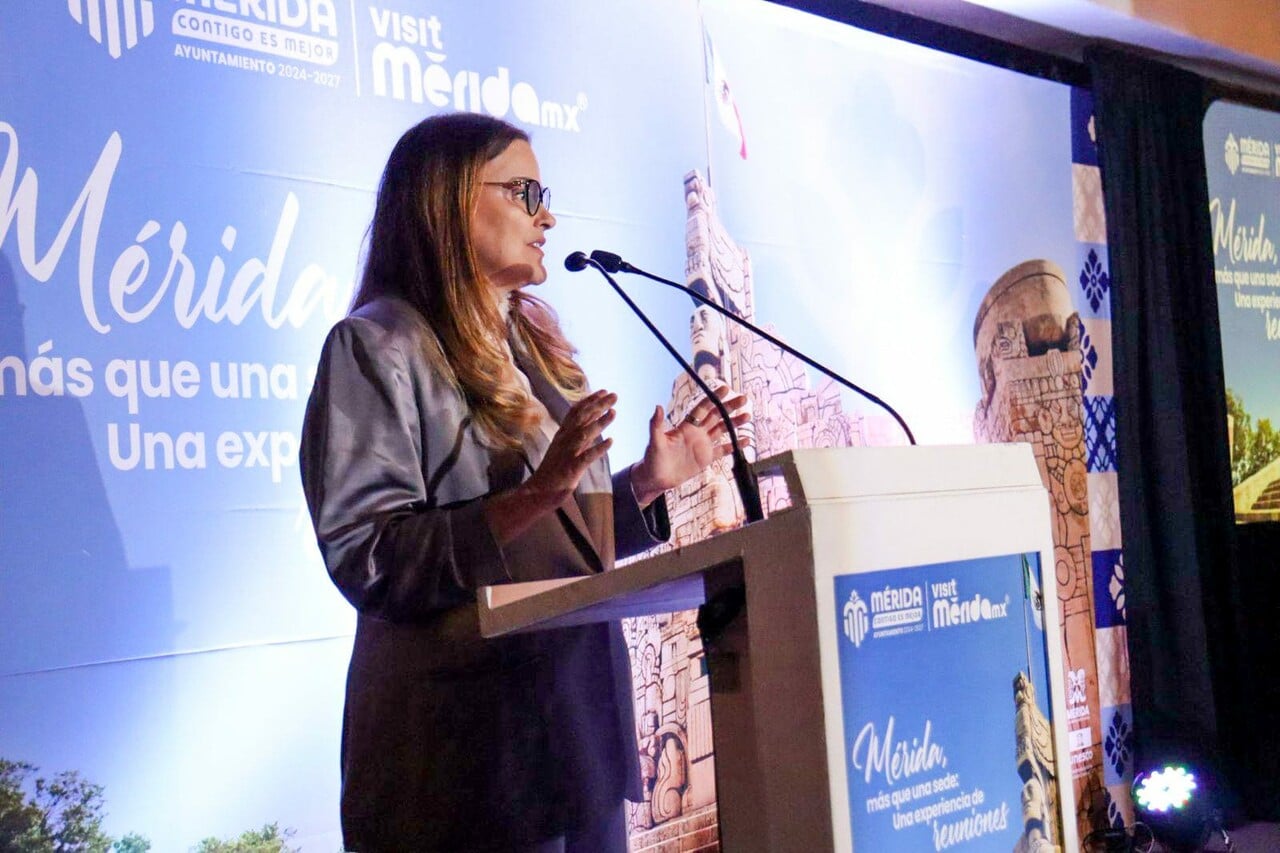 Cecilia Patrón presenta oferta para el turismo de reuniones en Mérida