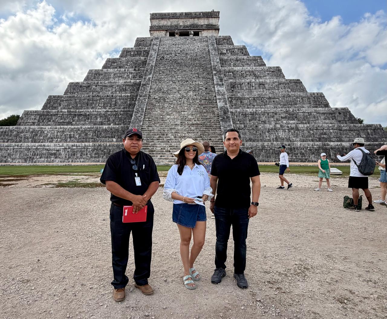 Una joven de la CDMX es la visitante 2.1 millones de Chichén Itzá este 2025