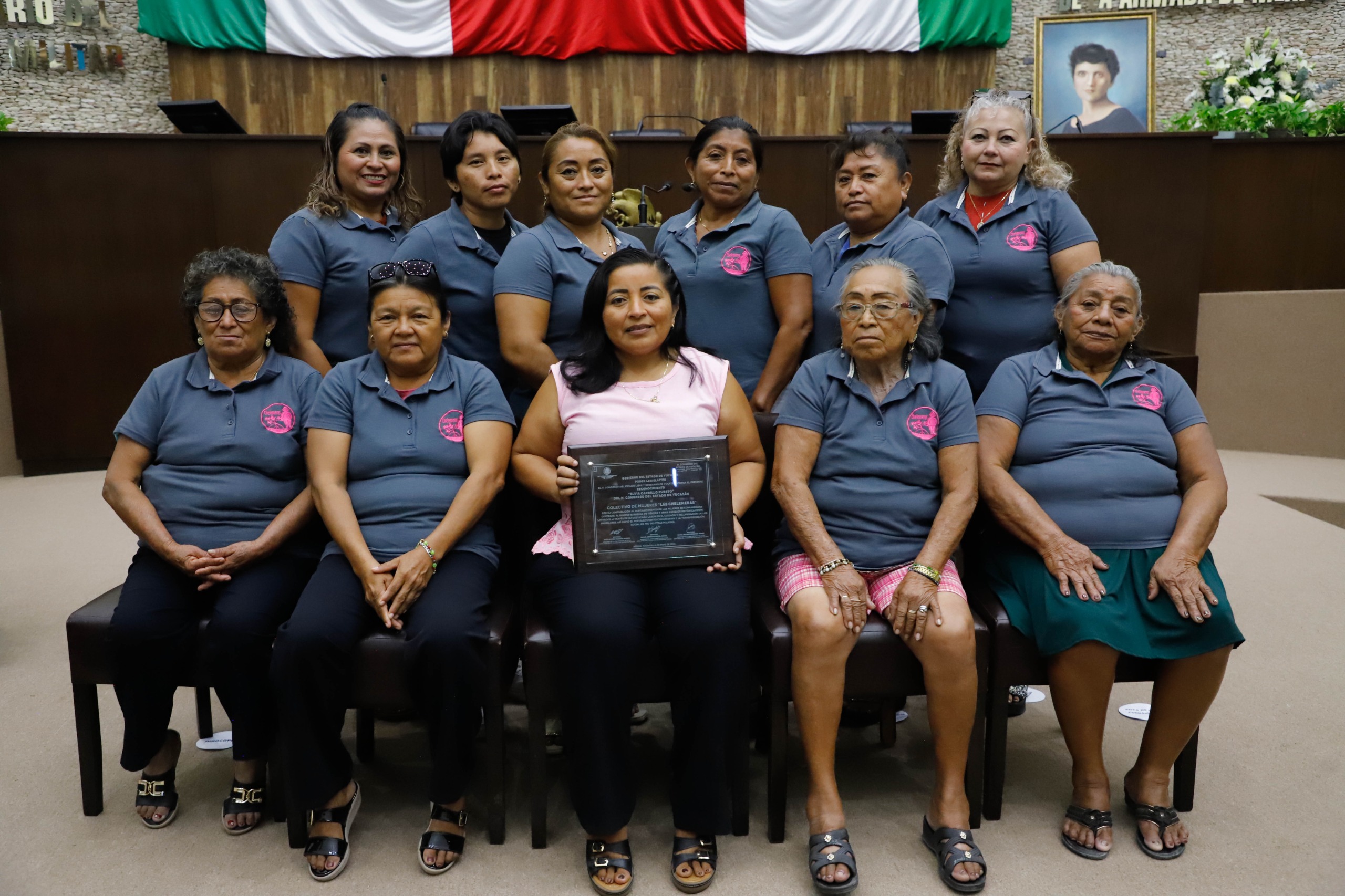 Reconocen a colectivo de mujeres ‘Las Chelemeras’ en el Congreso de Yucatán