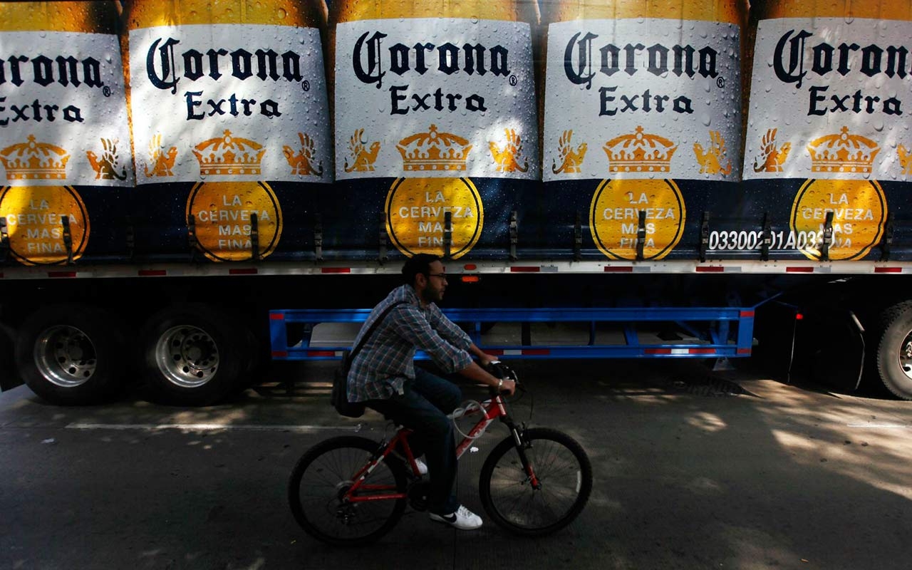 Cerveceras abren tiendas de autoservicio: Díaz Montalvo