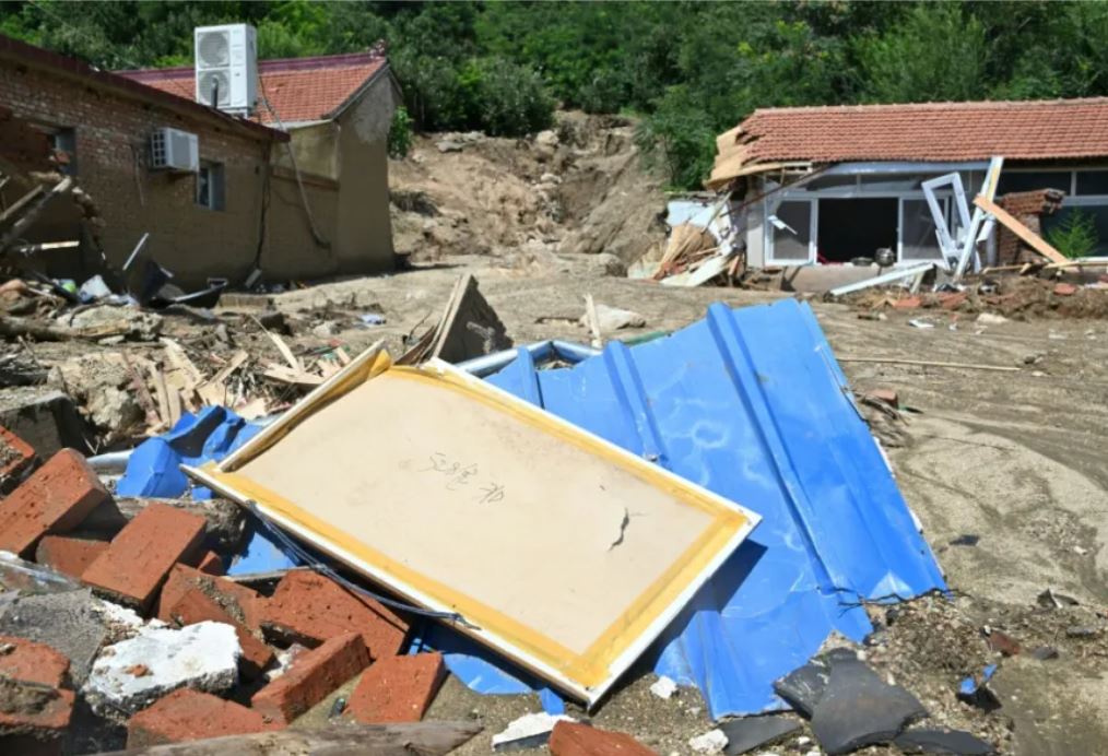 Inundaciones en China causan 10 muertos y 33 desaparecidos