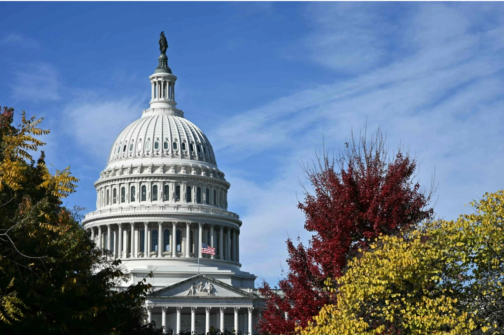 Trump carga contra los demócratas al cumplirse el cierre gubernamental más largo de la historia