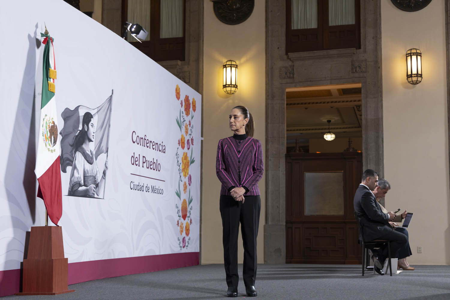 Rechaza Sheinbaum que incluir su imagen en consulta por revocación del mandato ponga en desventaja a candidatos