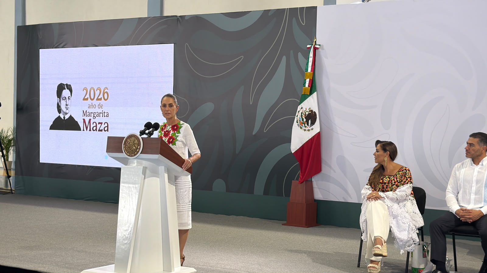 Desde Quintana Roo, el Gobierno de México presentará estrategia integral para combate al sargazo
